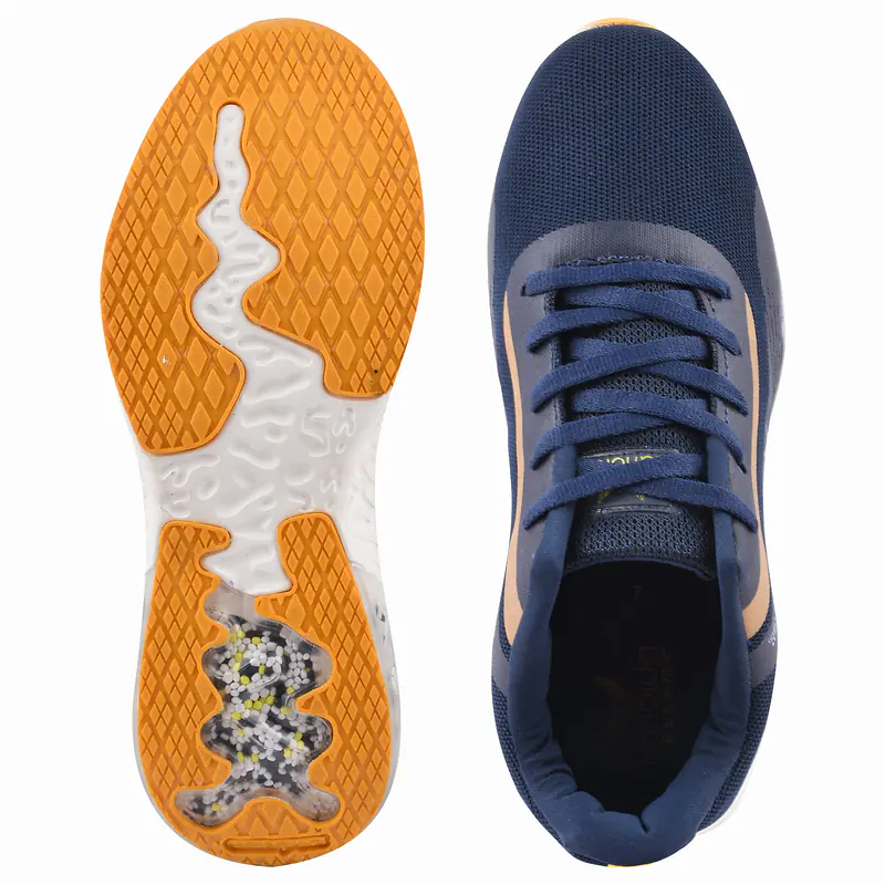 Sports shoe - Master