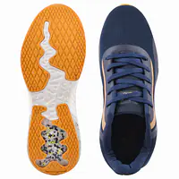 Sports shoe - Master