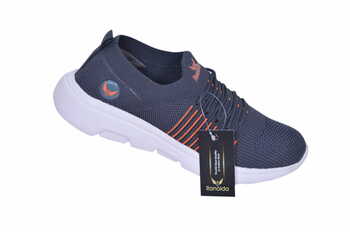 Ranoida jogging shoe